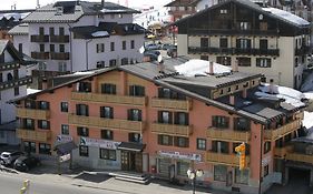 Hotel Edelweiss
